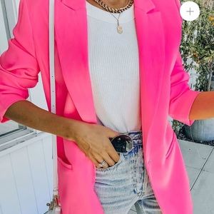 New Women’s pink blazer ~ size medium